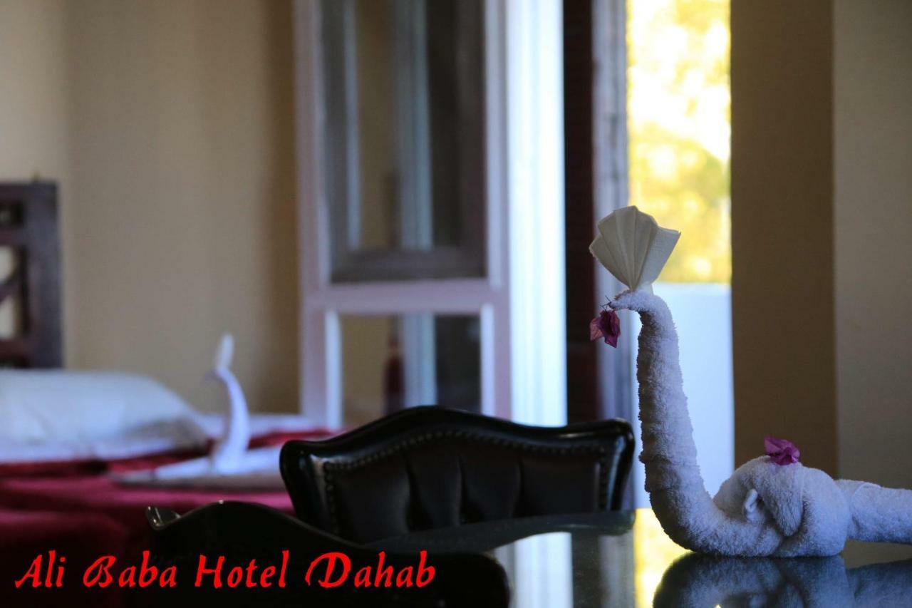 Ali Baba Hotel Dahab Exterior photo